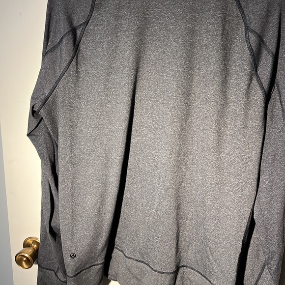 Lululemon Jacket Size L - Picture 4 of 10